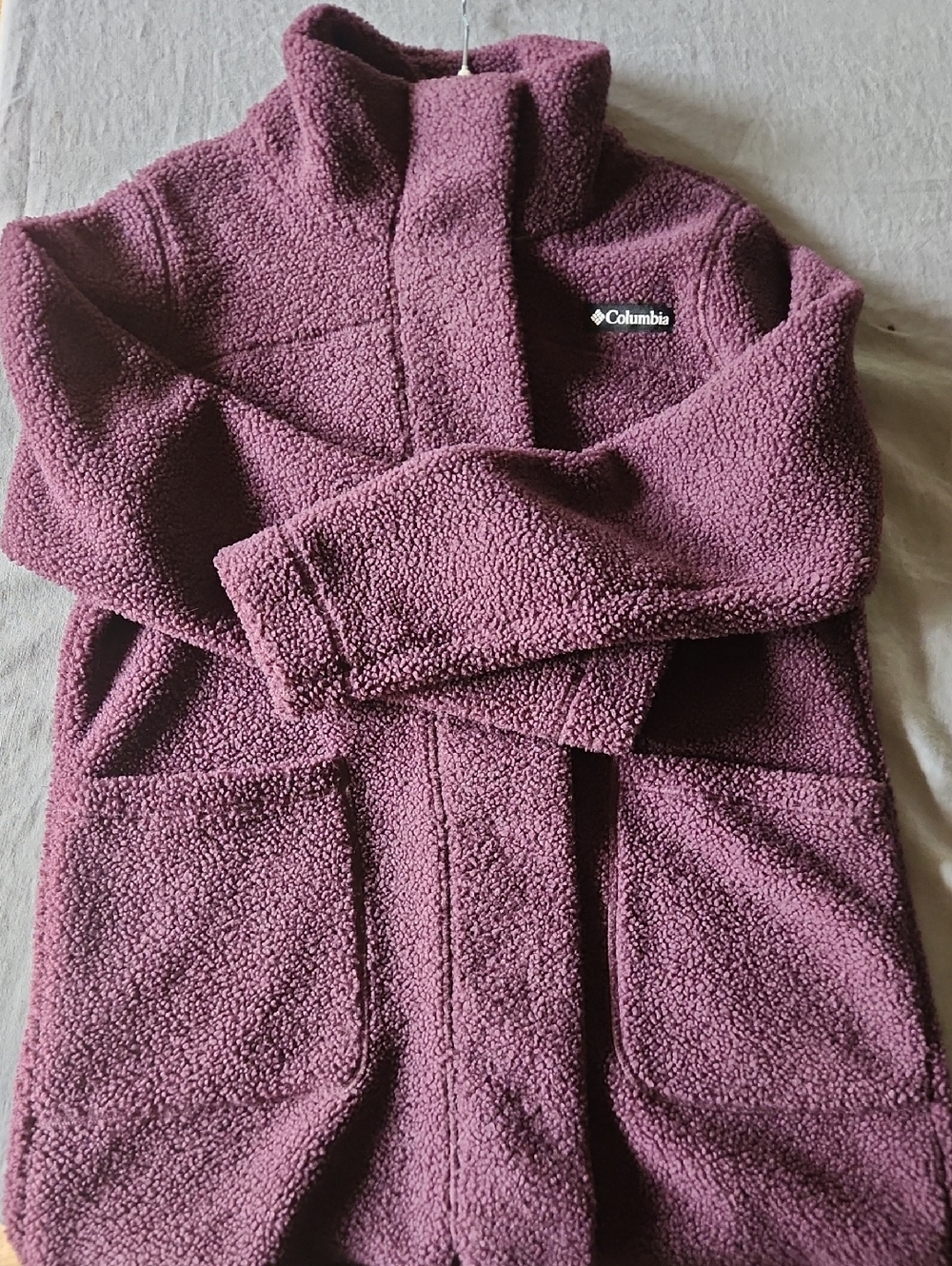 Columbia Plush Fleece Jacket in Plum